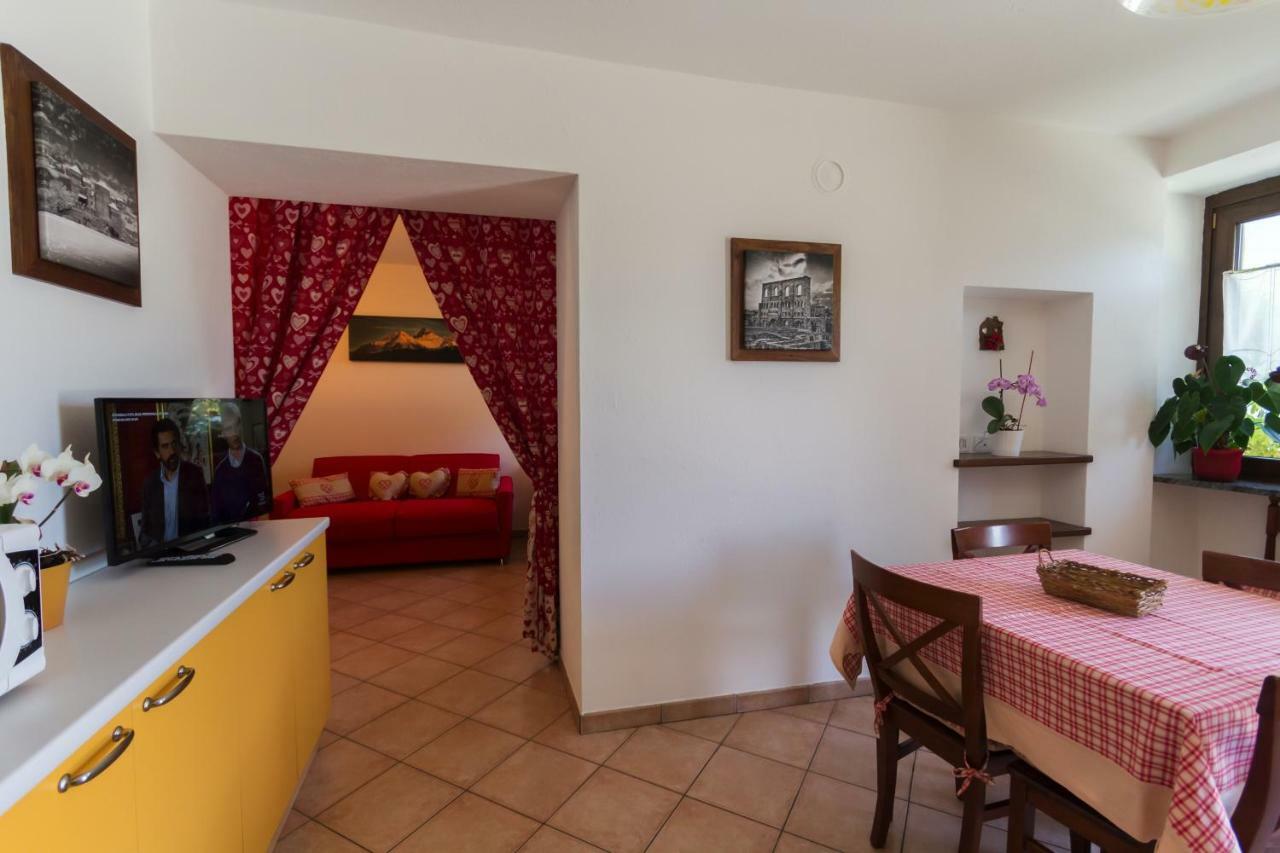 Appartamento Vistarelax Aosta Esterno foto